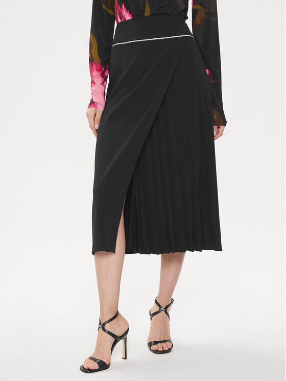 

Юбка стандартного кроя Rinascimento, черный