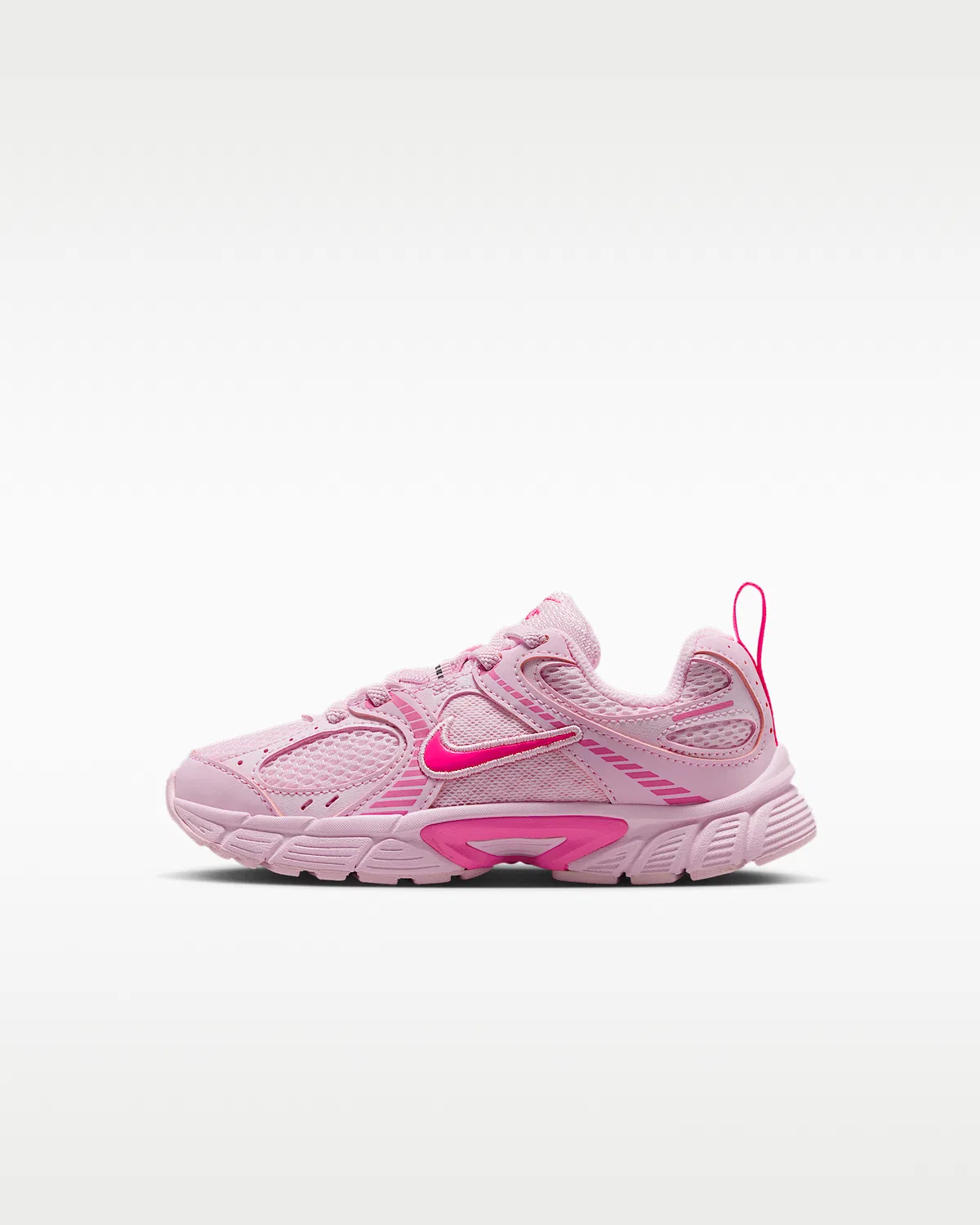 Детские кроссовки Nike V5 RNR, Pink Foam/Pinksicle/Hyper Pink