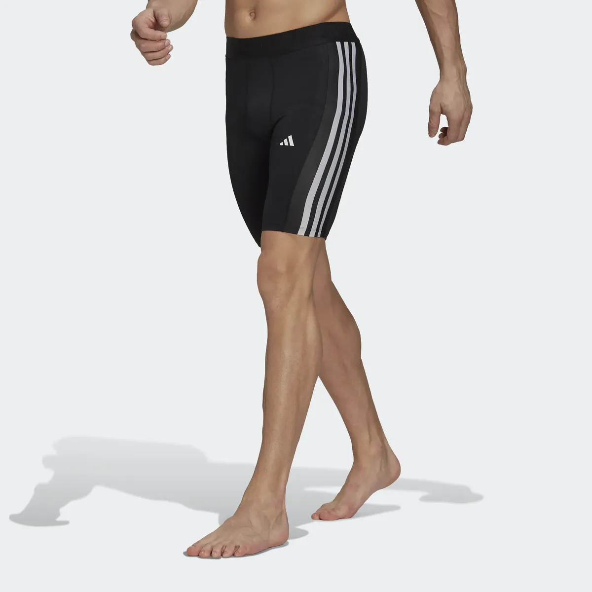

Шорты adidas Performance "TECHFIT 3STRIPES TRAINING SHORT TIGHT" (1 шт.), черный