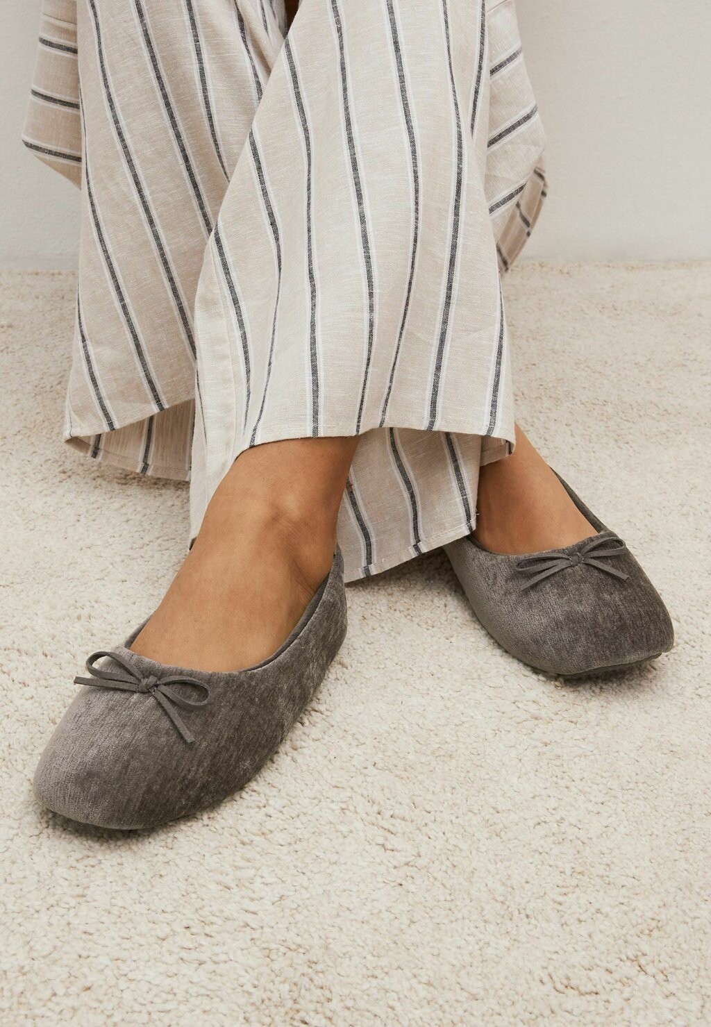 

Тапочки REGULAR FIT Next, цвет charcoal grey