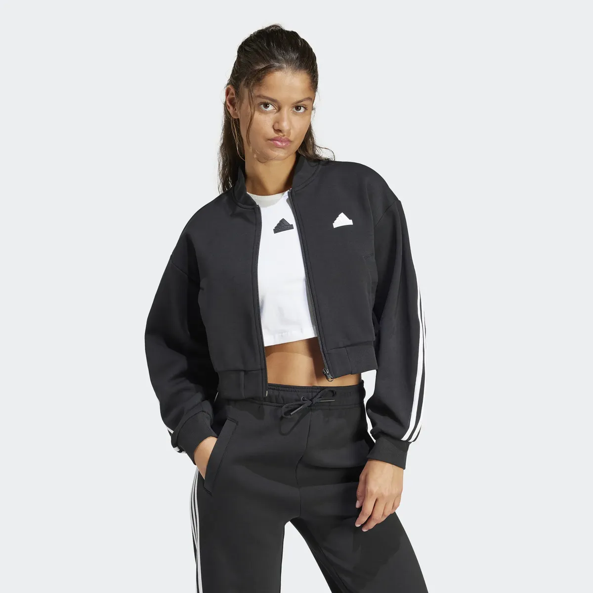 

Adidas Спортивная куртка для активного отдыха "W FI 3S BOMBER" Adidas Sportswear, белый