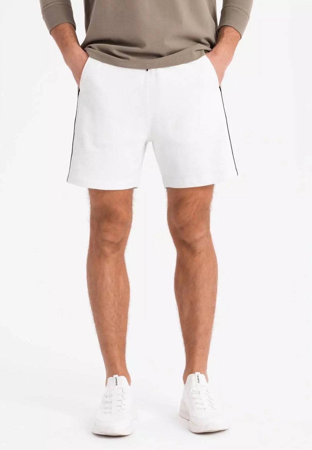 

Шорты Tracksuit bottoms Ombre, кремовый