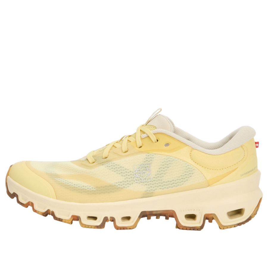 

Кроссовки On Running x LOEWE Cloudventure 2 'Yellow Tan Grey', желтый