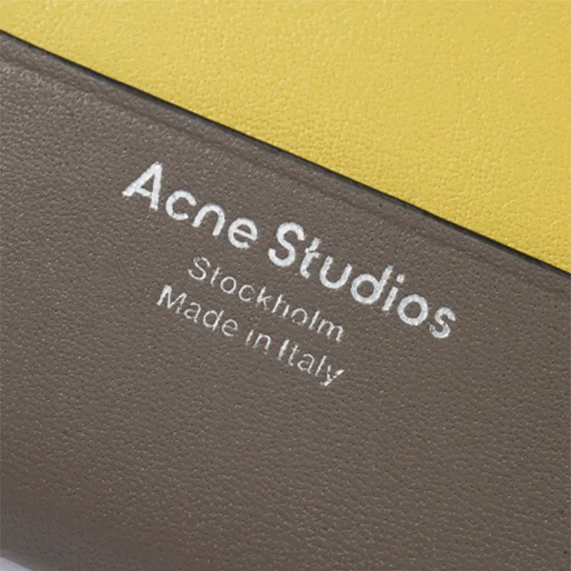 Кардхолдер из телячьей кожи унисекс кофе Acne Studios — фото 3