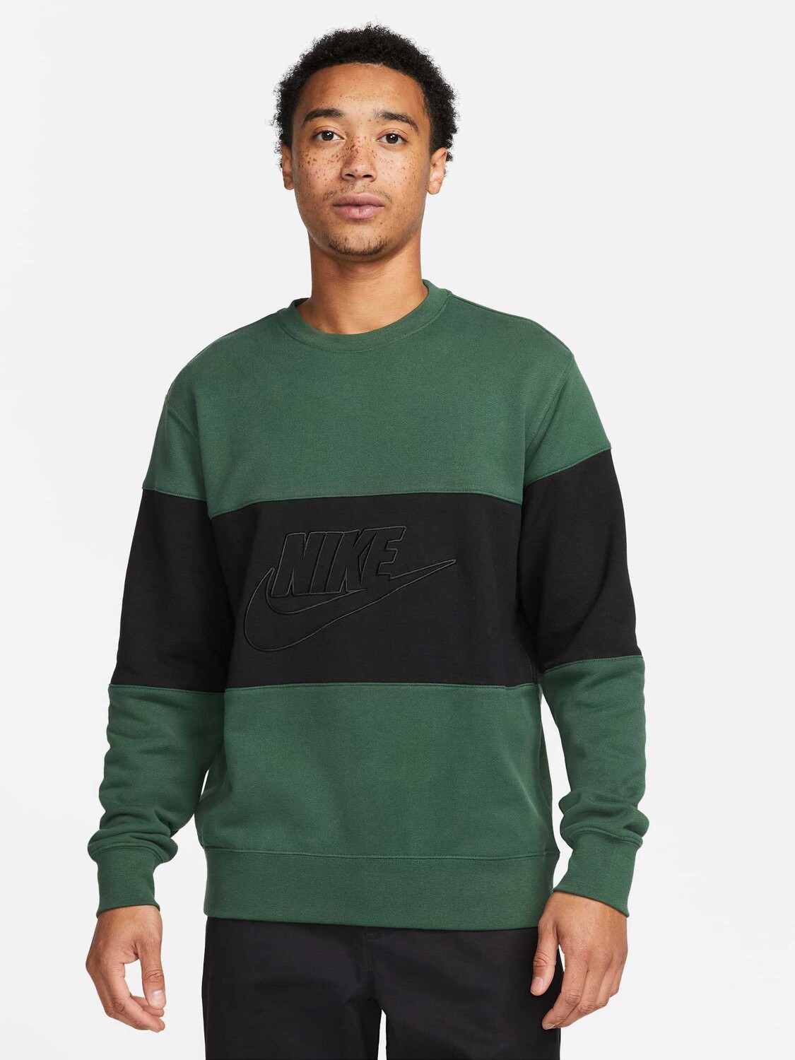 

Блуза Nike M NK CLUB+ FT CREW CB, зеленый