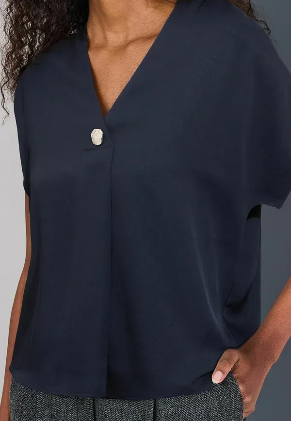 Блуза Next, Regular fit short sleeve v neck blouse, темно-синий — фото 3