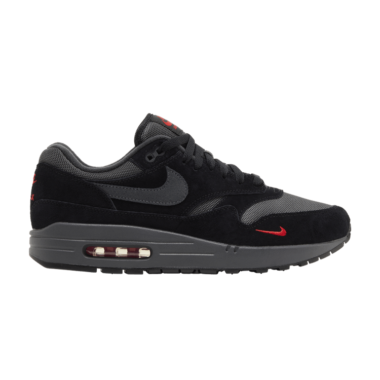 

Кроссовки Nike Air Max 1 'Black University Red', черный