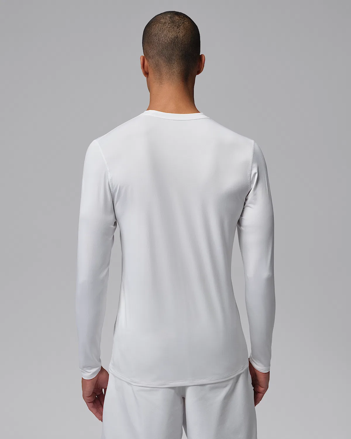 Мужская длинная базовая футболка Dri-FIT Jordan Sport, White/Black — фото 2