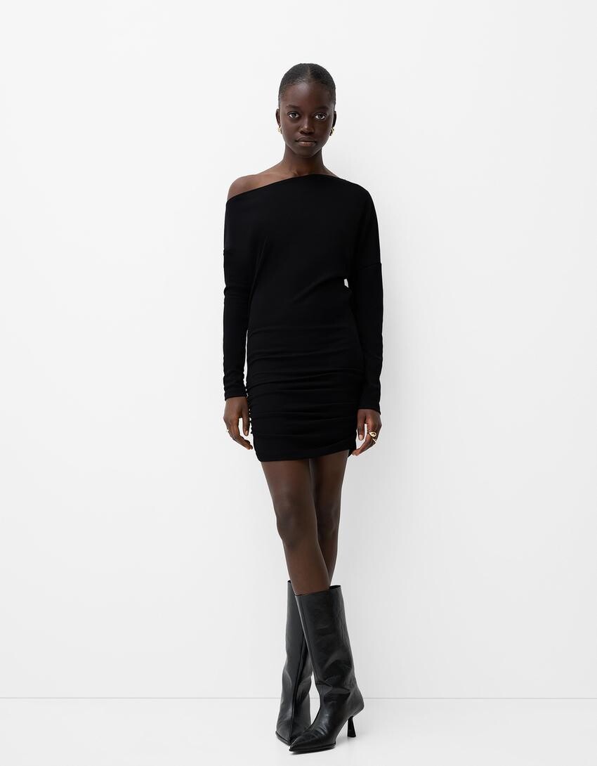 

Асимметричное платье с длинными рукавами Bershka, черный