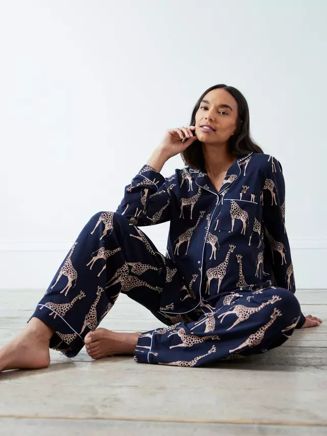 

Пижама Chelsea Peers Maternity Organic Cotton Blend Giraffe Print, темно-синий