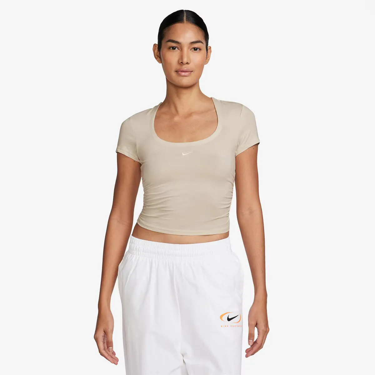 

Женская спортивная одежда Chill Knit Футболка Nike, белый