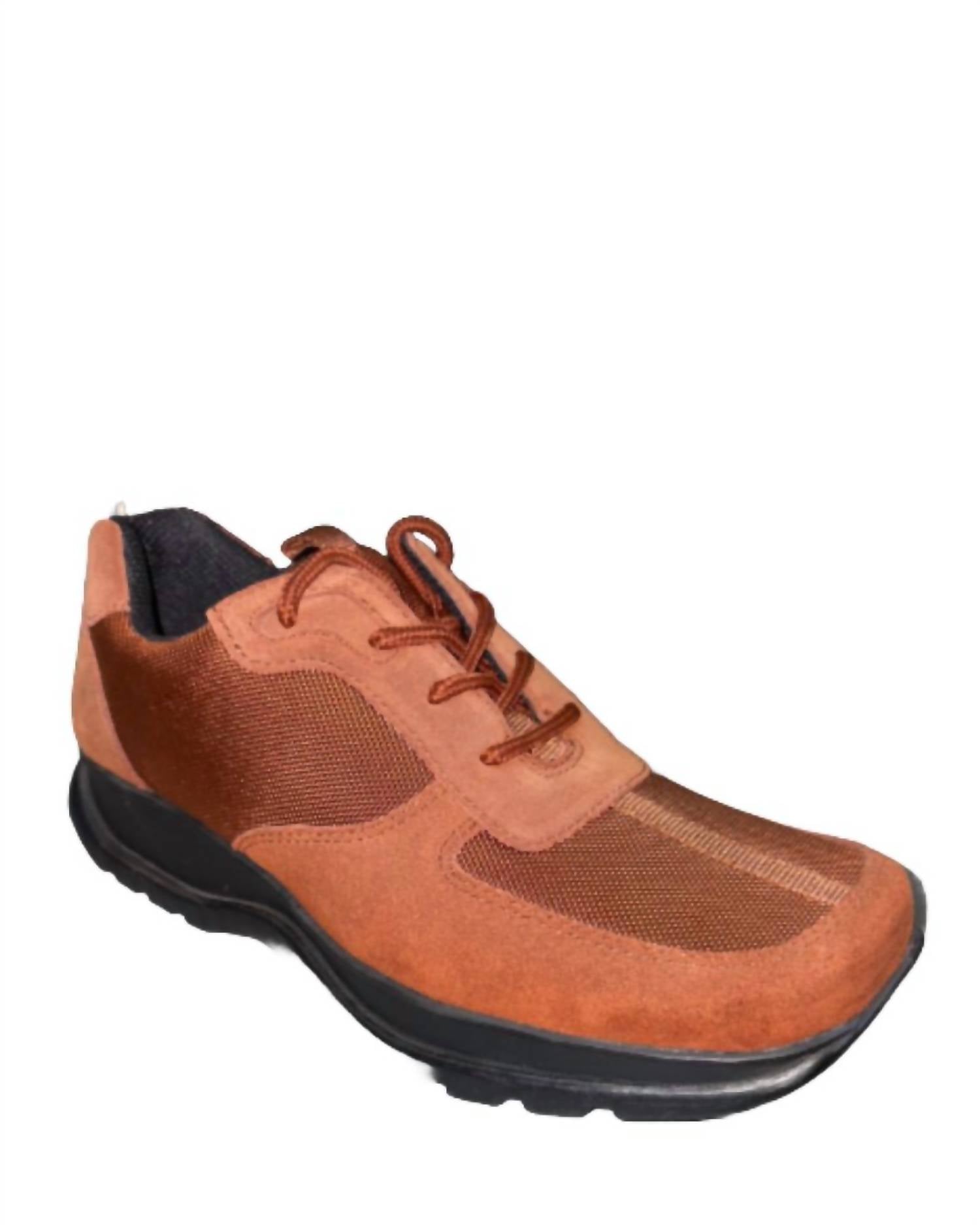 

Мужские низкие кроссовки на шнуровке в цвете Burnt Orange GBX, оранжевый