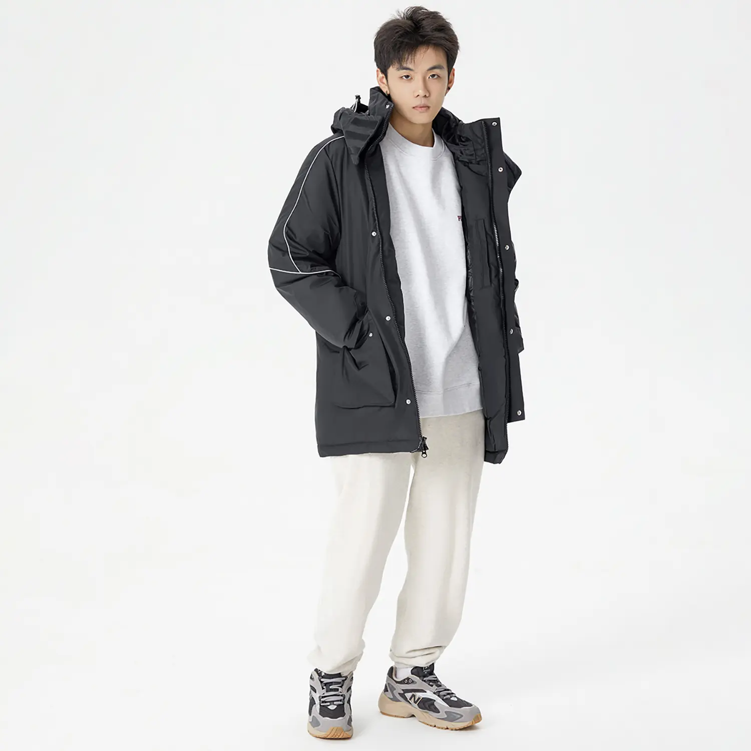 

Мужской пуховик New Balance, цвет Black
