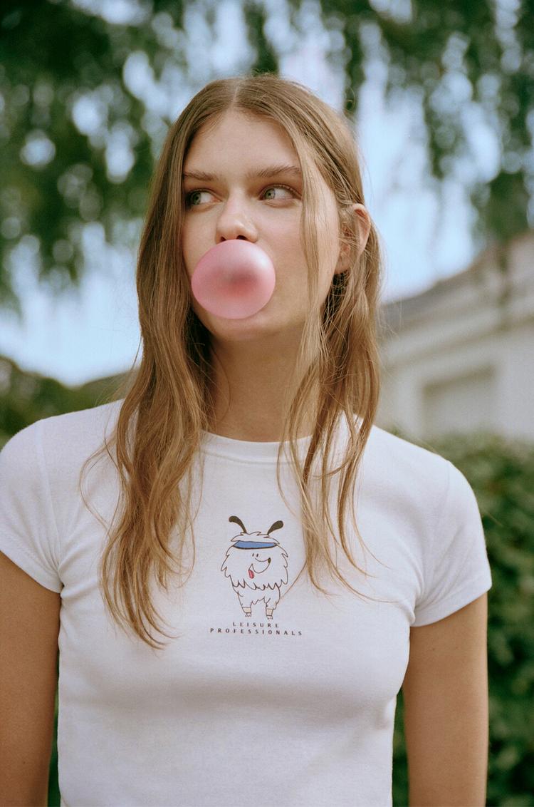 

Футболка с коротким рукавом и изображением собаки Pull And Bear, белый
