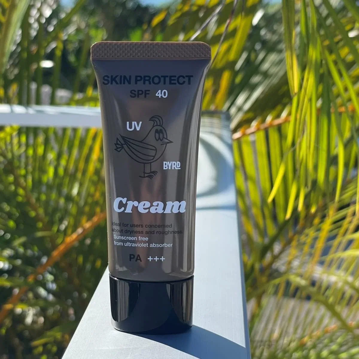 Солнцезащитный крем для лица SPF40 PA+++ BYRD, 40 мл, коричневый — фото 4
