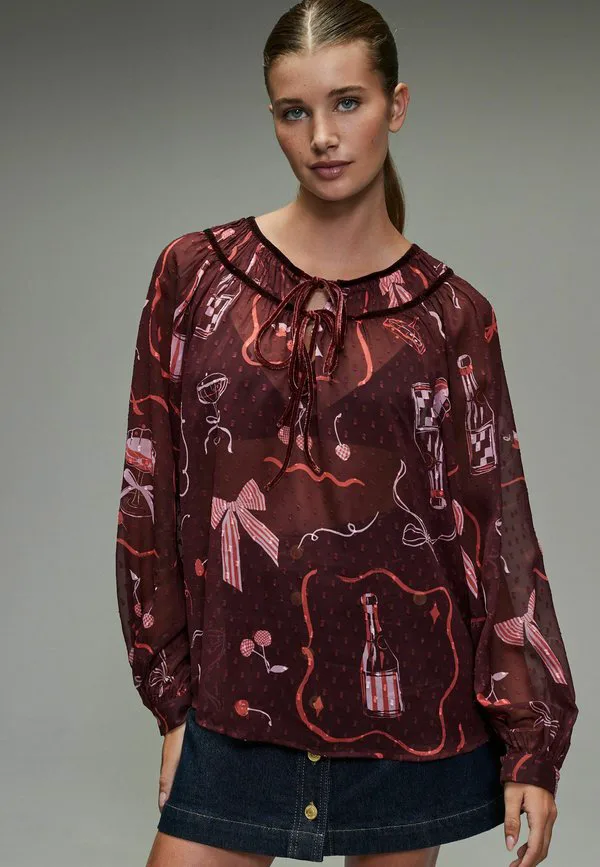 Блузка прямого кроя с длинными рукавами Next, Burgundy Red Pink Festive Bow Print — фото 2
