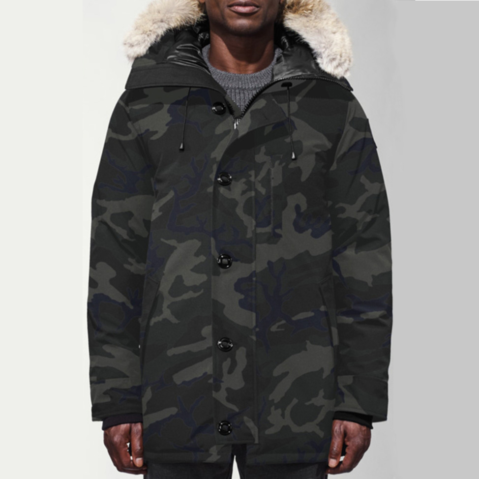 Чёрная зимняя пуховая куртка Black Mark с камуфляжным принтом Canada Goose — фото 3