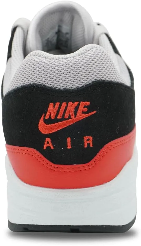 Мужские кроссовки Nike Air Max 1 EssentialSneaker, черный/серый/малиновый — фото 4