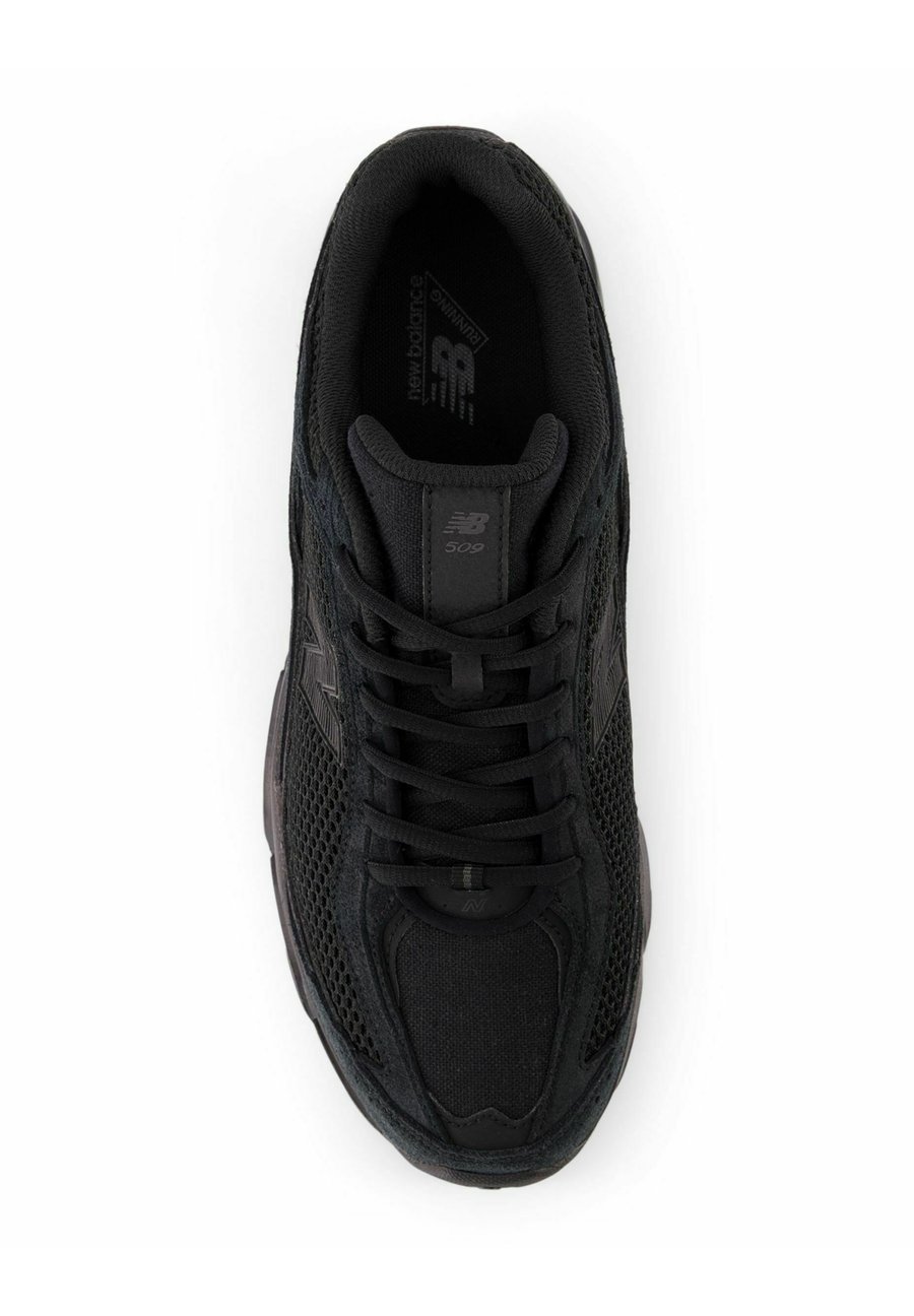 Кроссовки New Balance Trainers, Black Black/Black — фото 3