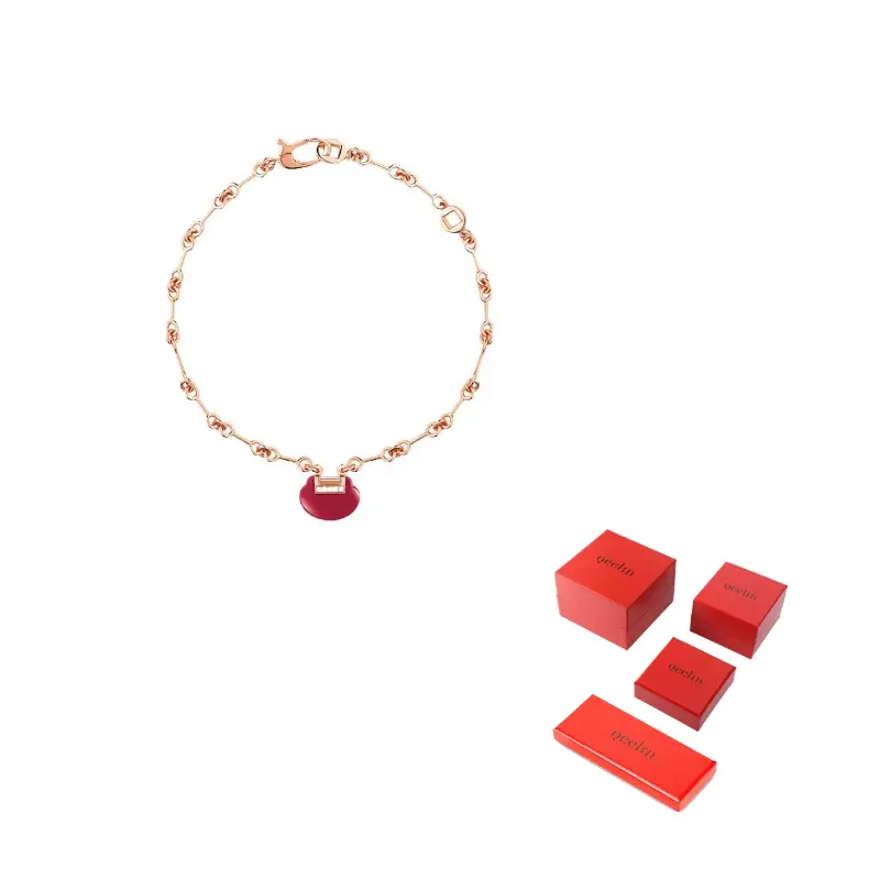 

Qeelin Браслет из красного агата с бриллиантами в розовом золоте 18 карат Unisex Rose Gold