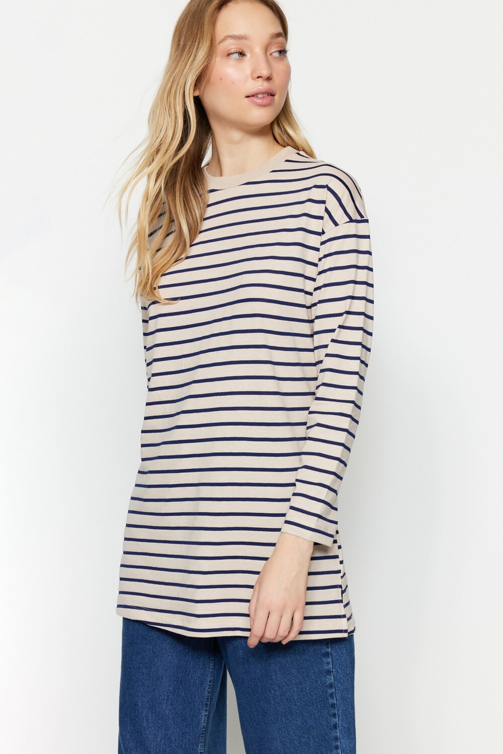 

Туника - Темно-синий - Классический крой Trendyol Modest, темно-синий