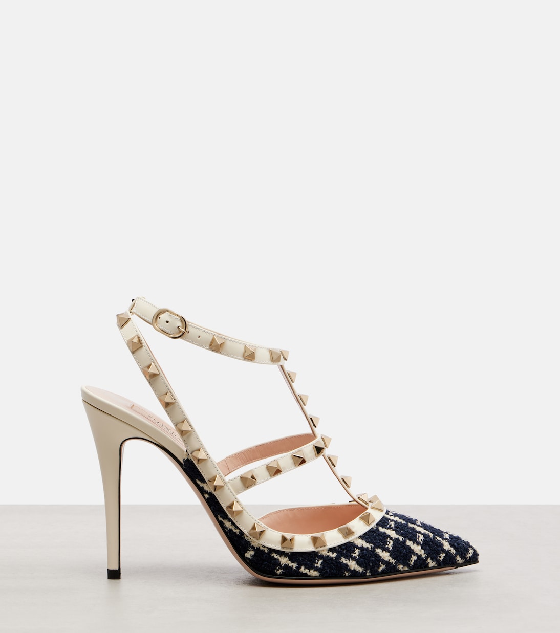 Туфли Rockstud 100 из букле с кожаной отделкой Valentino Garavani, Blu-Avorio/Ivory — фото 4