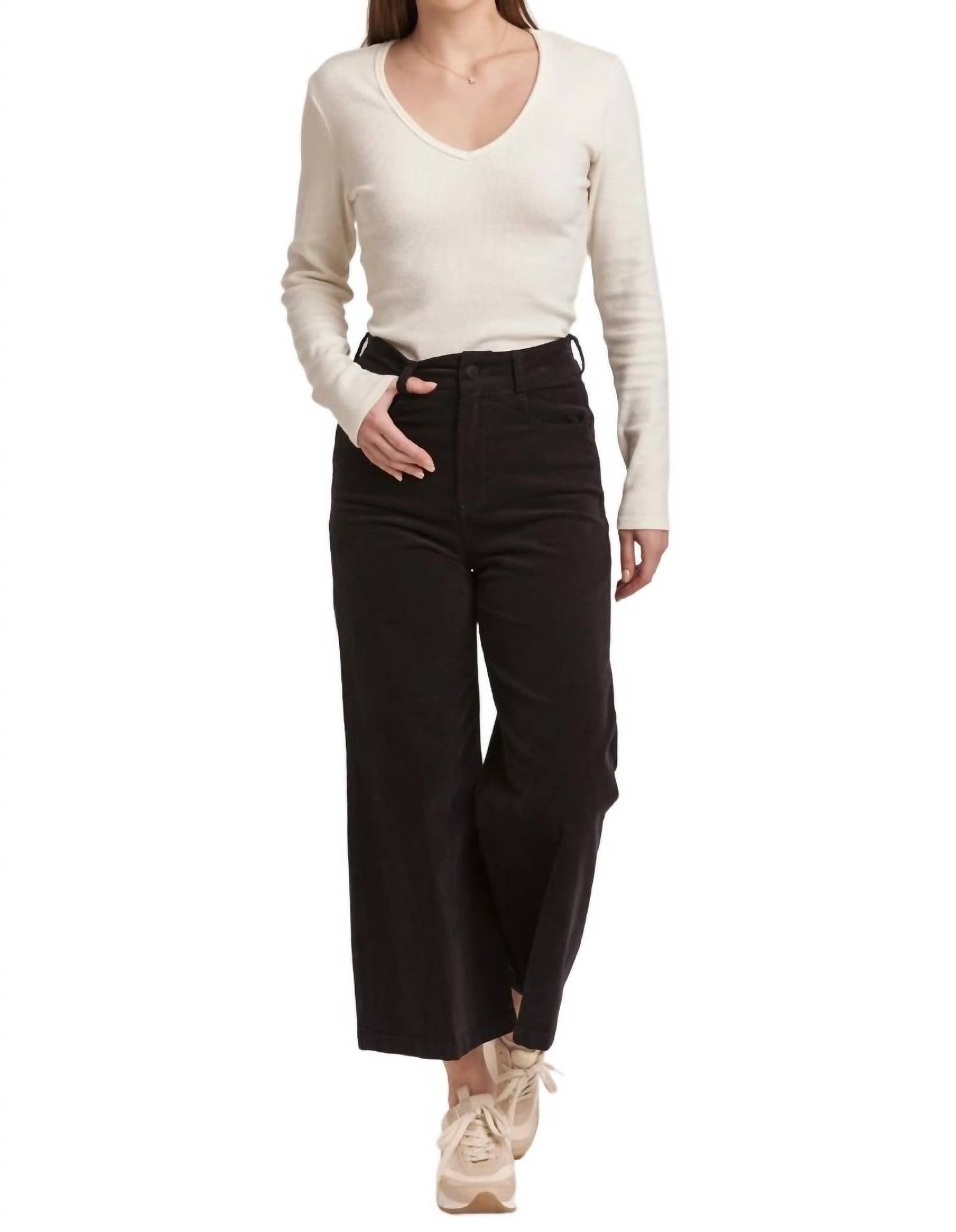 

Джинсы Aubrey Baby Cord Wide Leg черного цвета DEAR JOHN DENIM