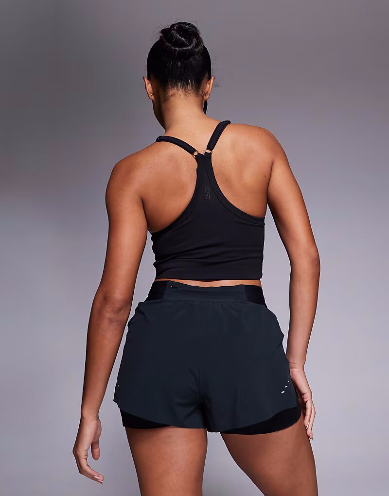 Шорты 2 в 1 Nike Running Swift Dri-FIT средней посадки длиной 3 дюйма черного цвета — фото 2