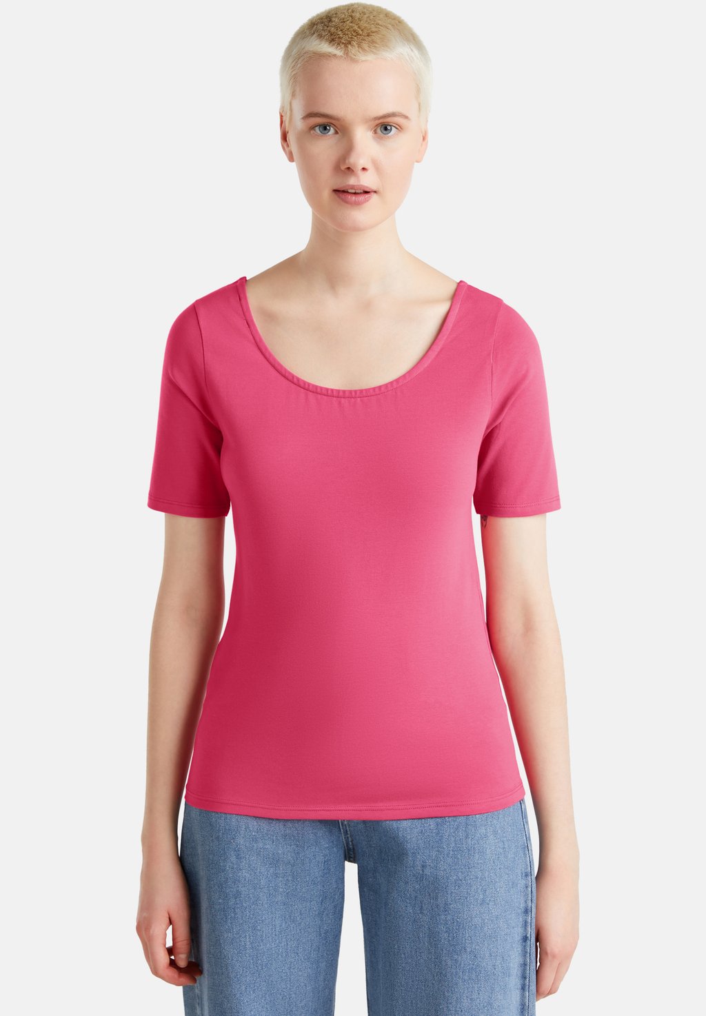 

Базовая футболка United Colors of Benetton, красный