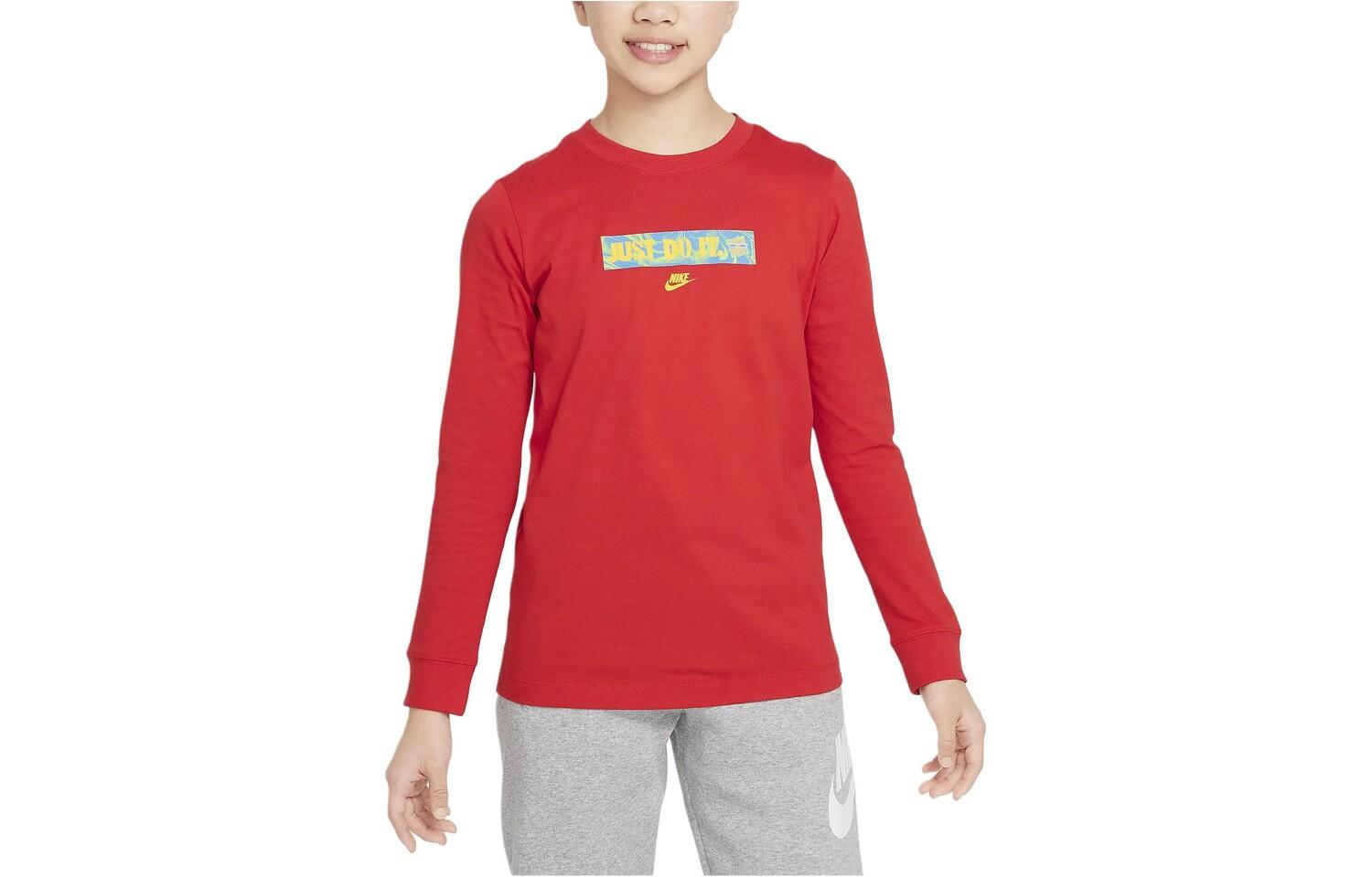 

Детская футболка Nike, красный