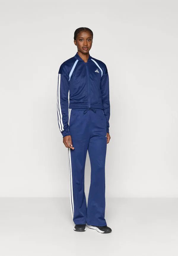Комплект спортивного костюма для командных видов спорта Adidas Sportswear, Dark Blue/Off White