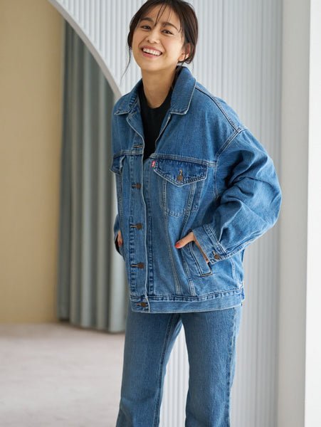 Женская куртка-тракер размера XL, размер Medium, цвет индиго, поношенная Levi's, Medium Indigo - Worn In — фото 4