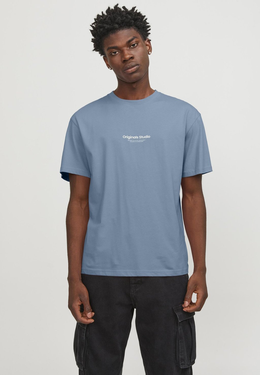 

Футболка с принтом JORVESTERBRO CREW NECK Jack & Jones, светло-голубой