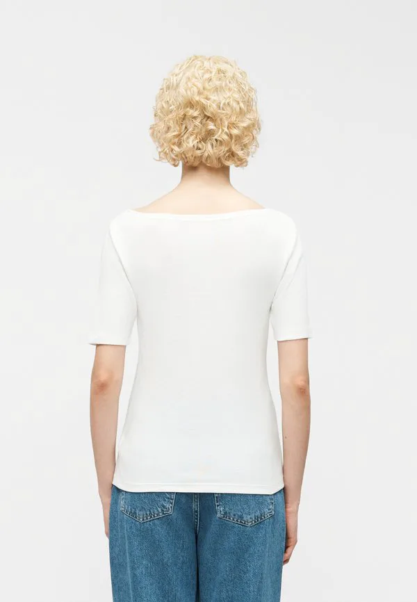 Современная базовая футболка с изображением лодки Gap, New Off White — фото 3