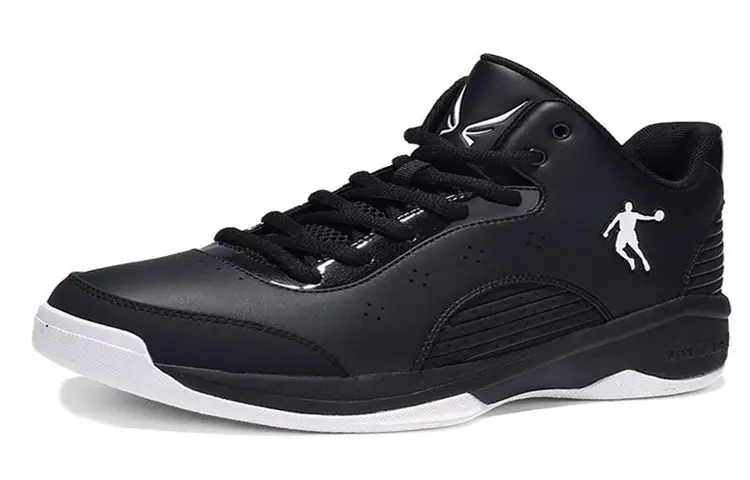 

Баскетбольные кроссовки Basketball Shoes Men High-Top Black/White Qiaodan