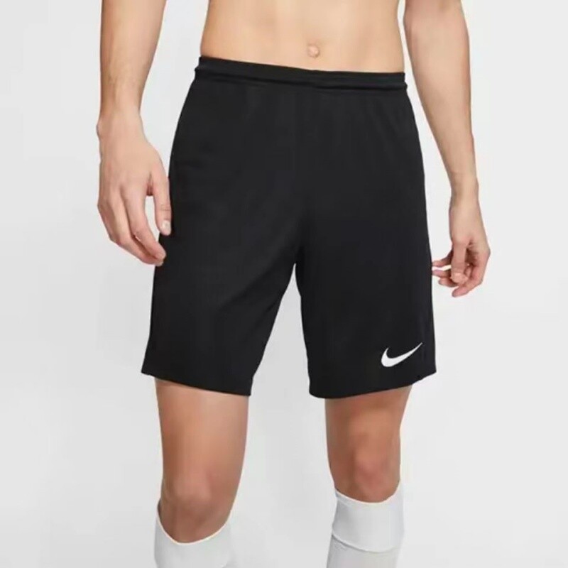 

Повседневная спортивная одежда для мужчин Nike