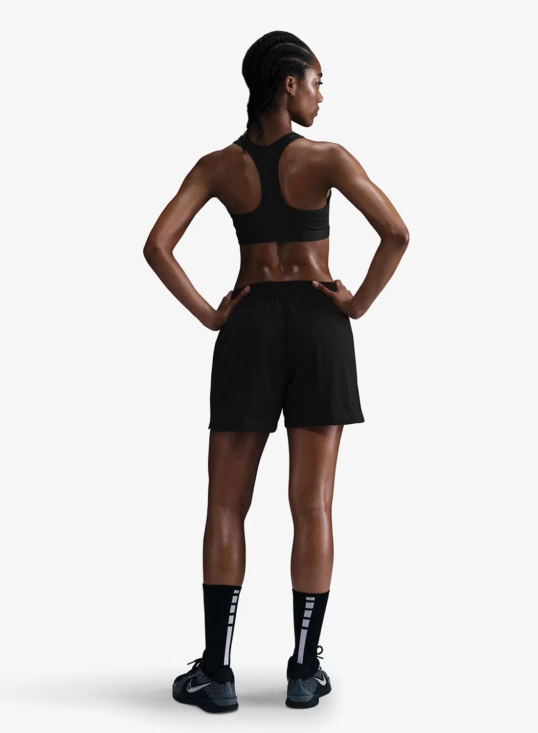Шорты спортивные с логотипом Nike, черный — фото 2