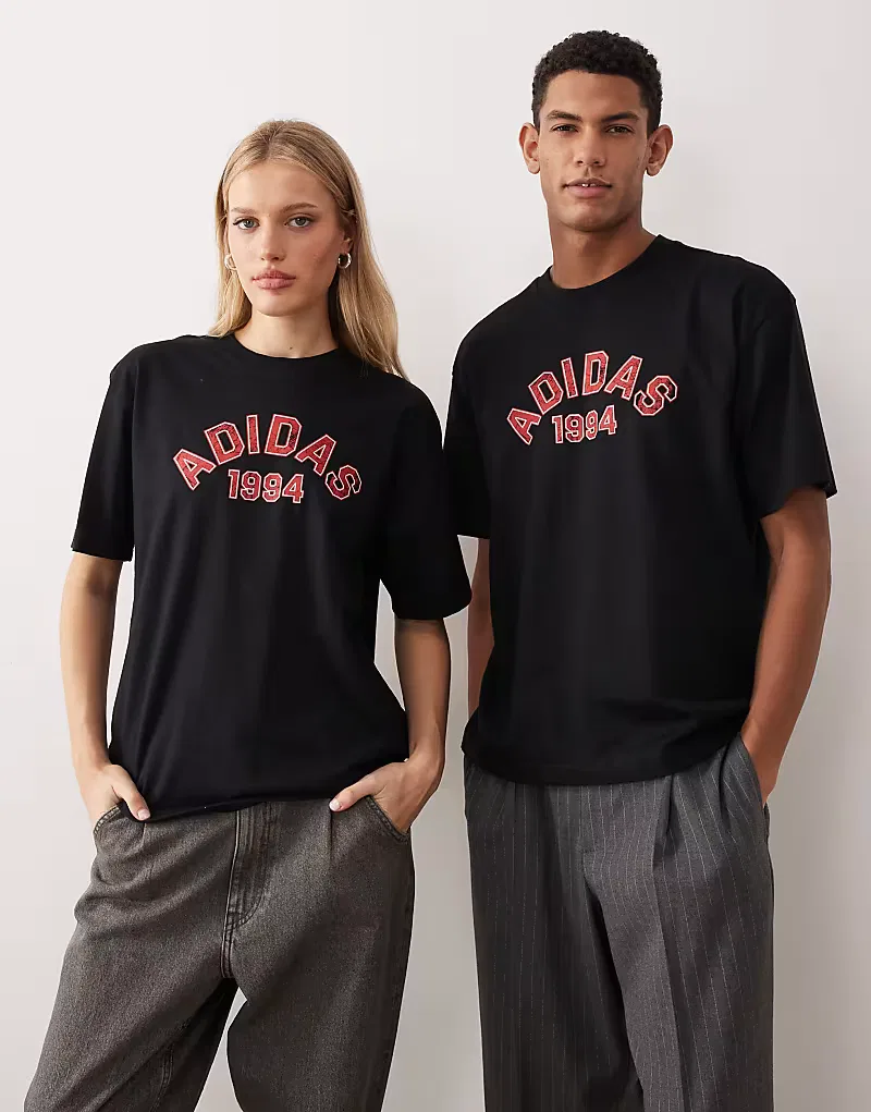 Футболка Adidas Originals с университетским логотипом, черный