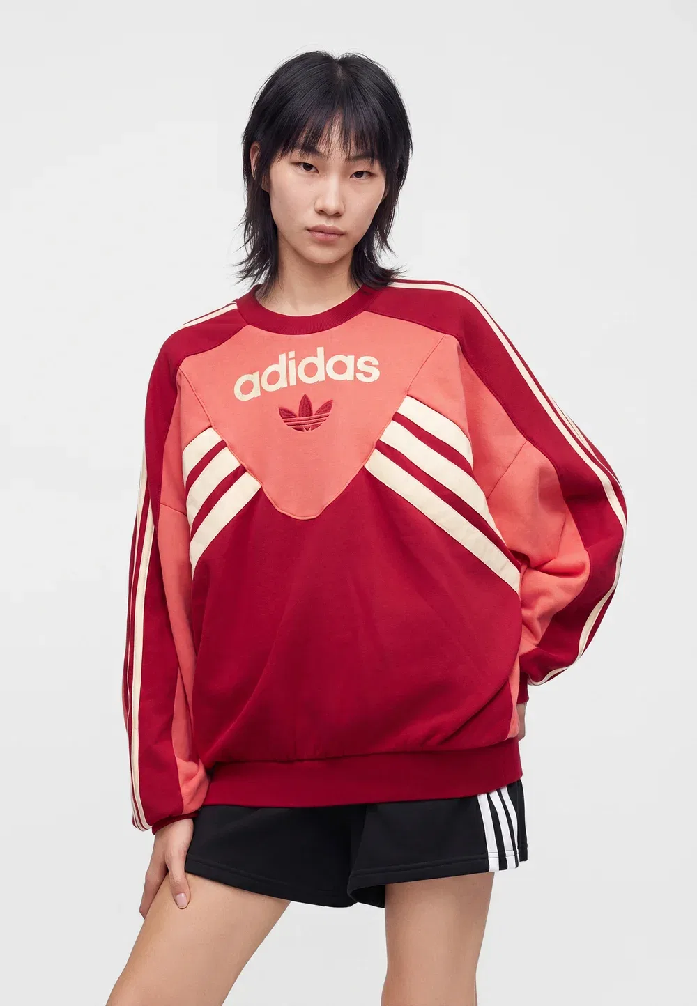 Графический принт - толстовка Adidas Originals, Preloved Scarlet/Team Victory Red — фото 4