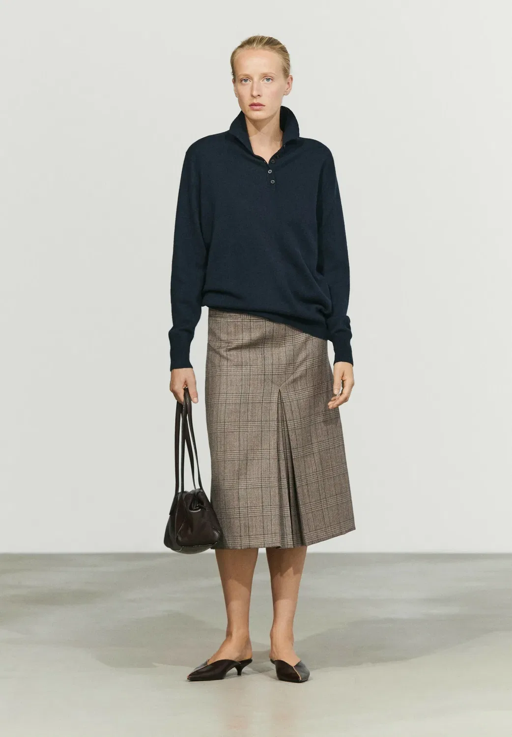 Вязаный свитер с высоким воротником и пуговицами Massimo Dutti, Mottled Dark Blue — фото 2