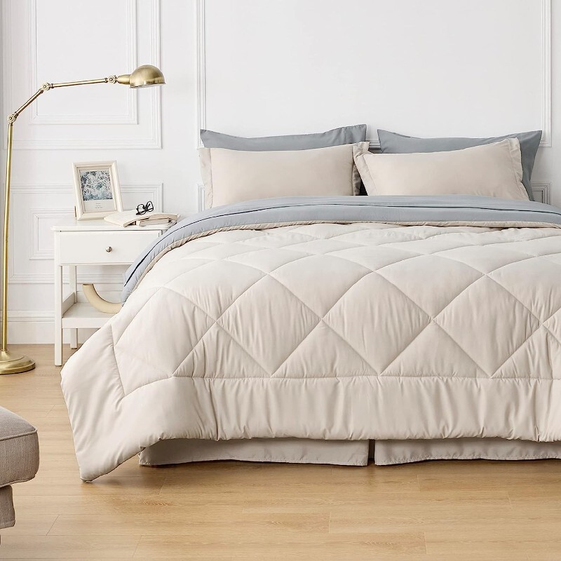 

Комплект двуспального постельного белья Bedsure Queen, 7 предметов, бежевый