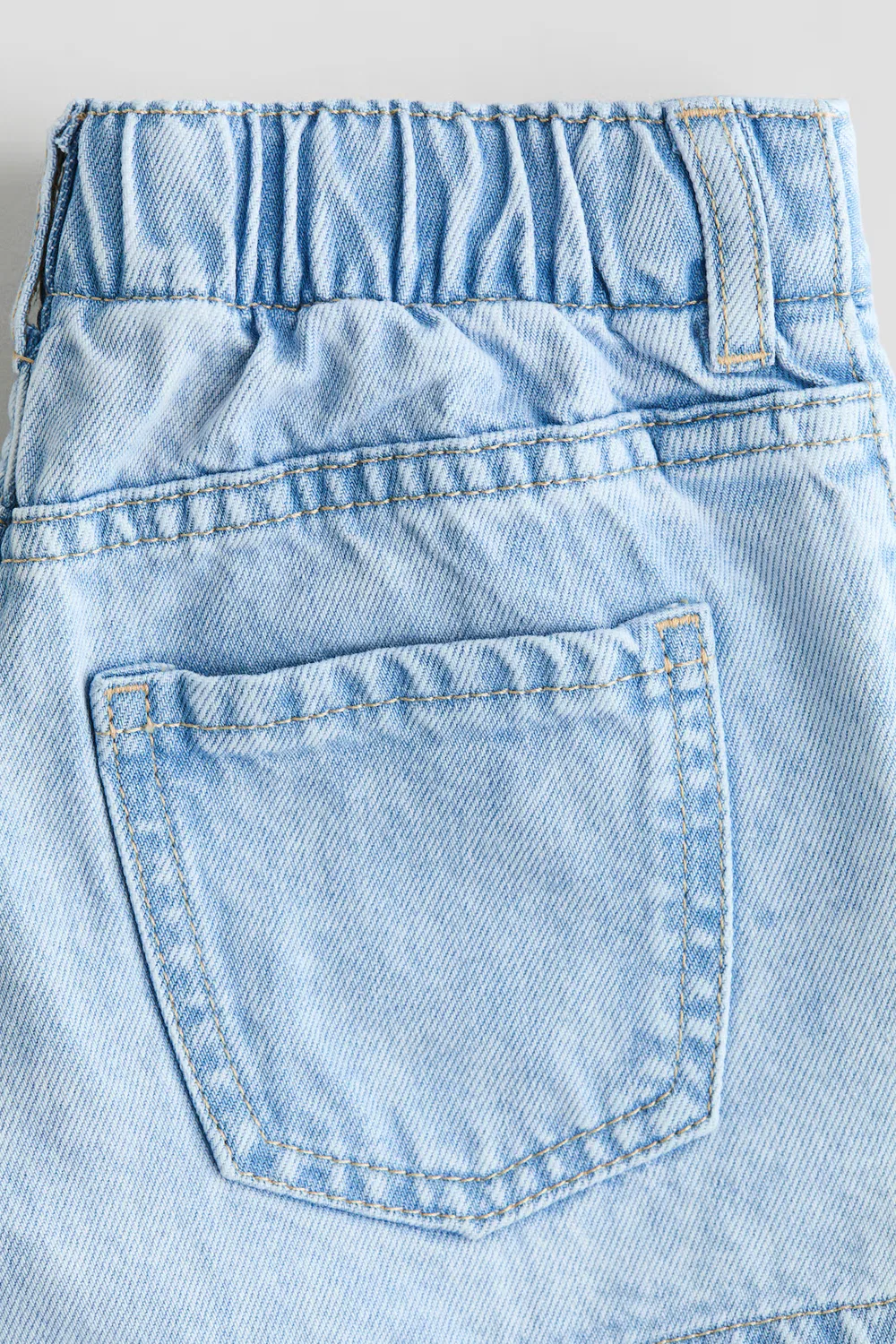 Джинсовые шорты с принтом H&M, Helles Denimblau/Lilo & Stitch — фото 2
