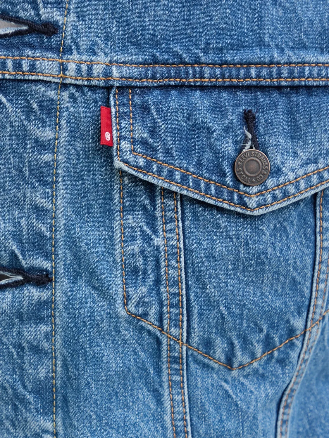 Джинсовая куртка Trucker синего цвета Levi's, синий — фото 3