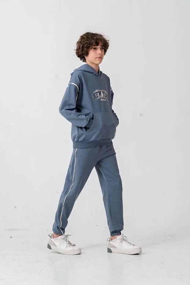 Детский комплект для мальчиков с принтом New york brooklyn printed kangaroo pocket side piping boys bottom top tracksuit set Mışıl Kids, Gray — фото 3