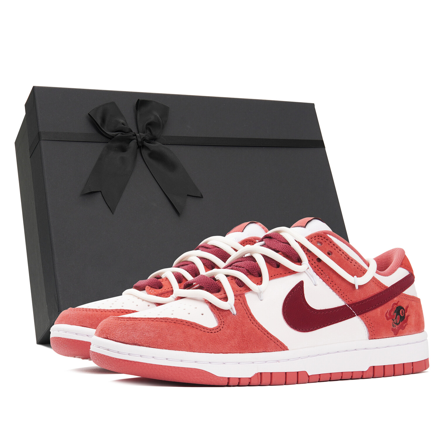 

Женские кроссовки для скейтбординга Nike Dunk, White