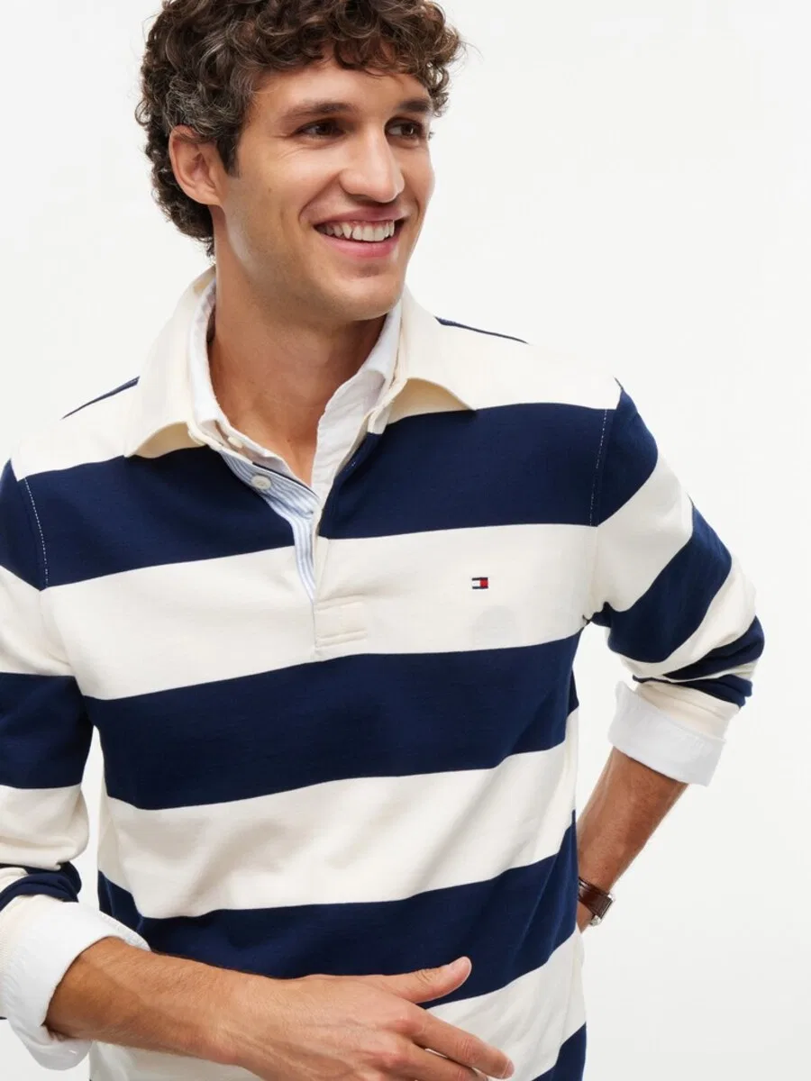 Толстовка TOMMY HILFIGER 'ESSENTIAL' цвета экрю — фото 3