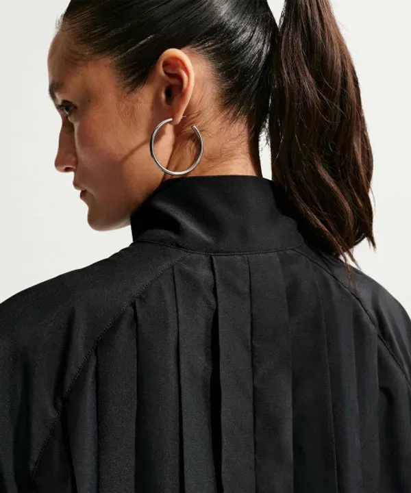 Платье-мини спортивное оверсайз с длинным рукавом, плиссе, Nike, черный — фото 2