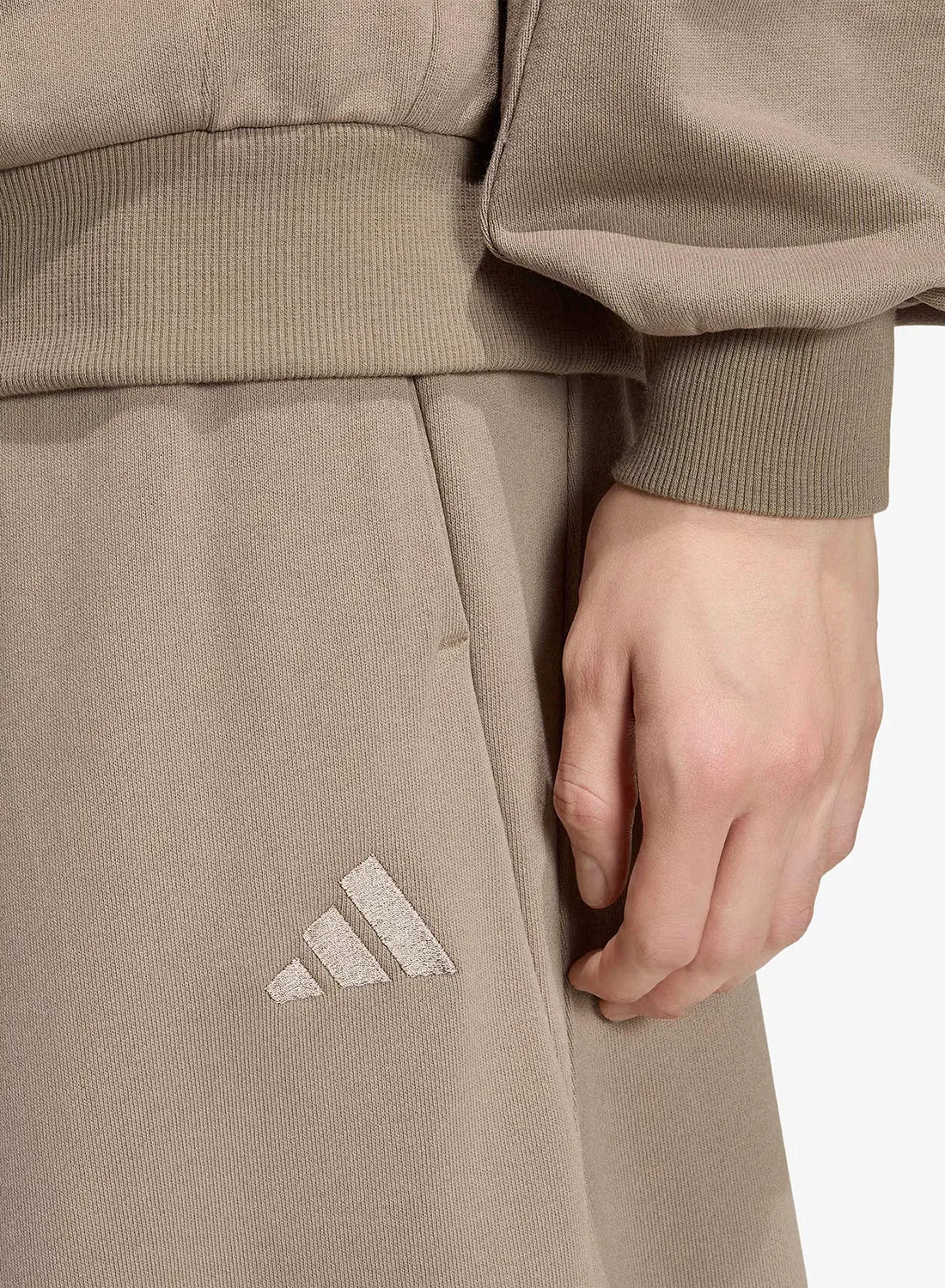 Штаны свободные с логотипом Small Logo Adidas, хаки — фото 3