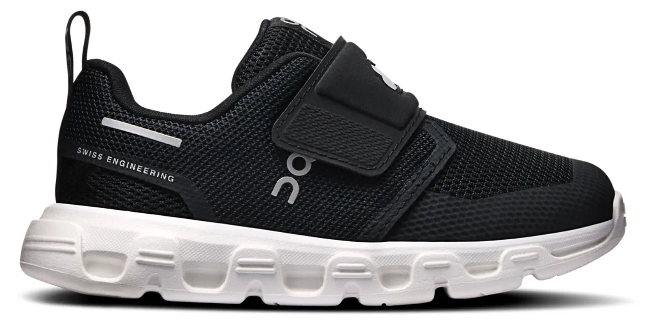 Детские кроссовки для мальчиков с липучкой Cloud Dash, On, Black/White