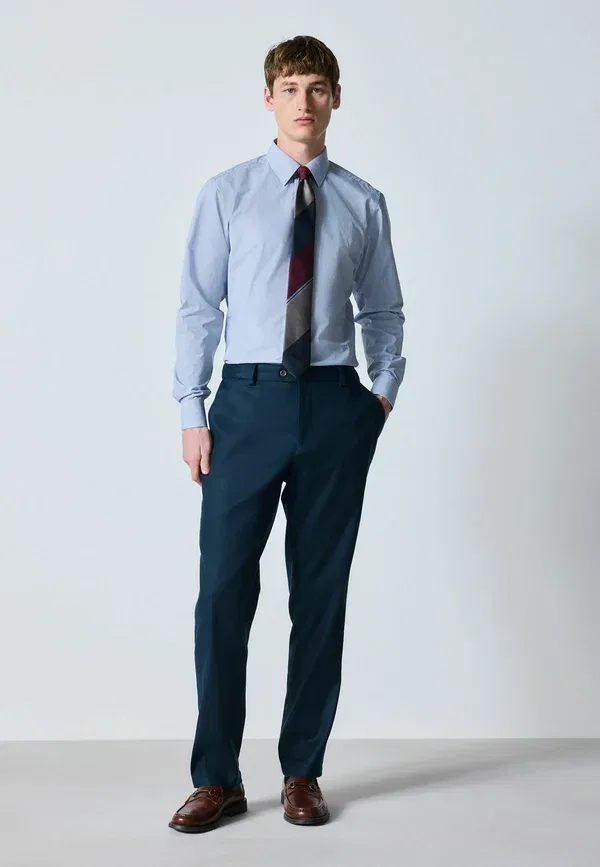 Комплект рубашка и галстук в полоску Regular fit - shirt & tie set - shirt Next, синий — фото 2